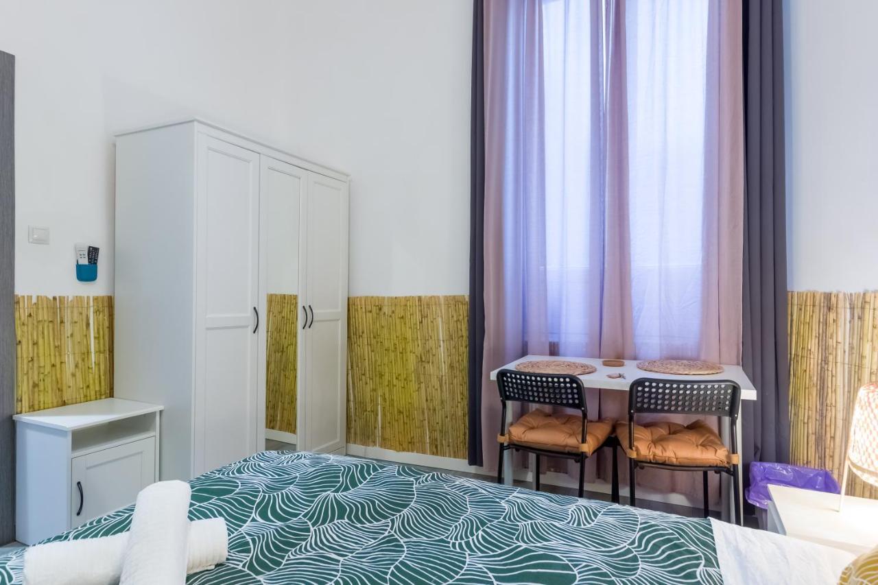بيت شباب Social - Coliving & Coworking - مدريد المظهر الخارجي الصورة